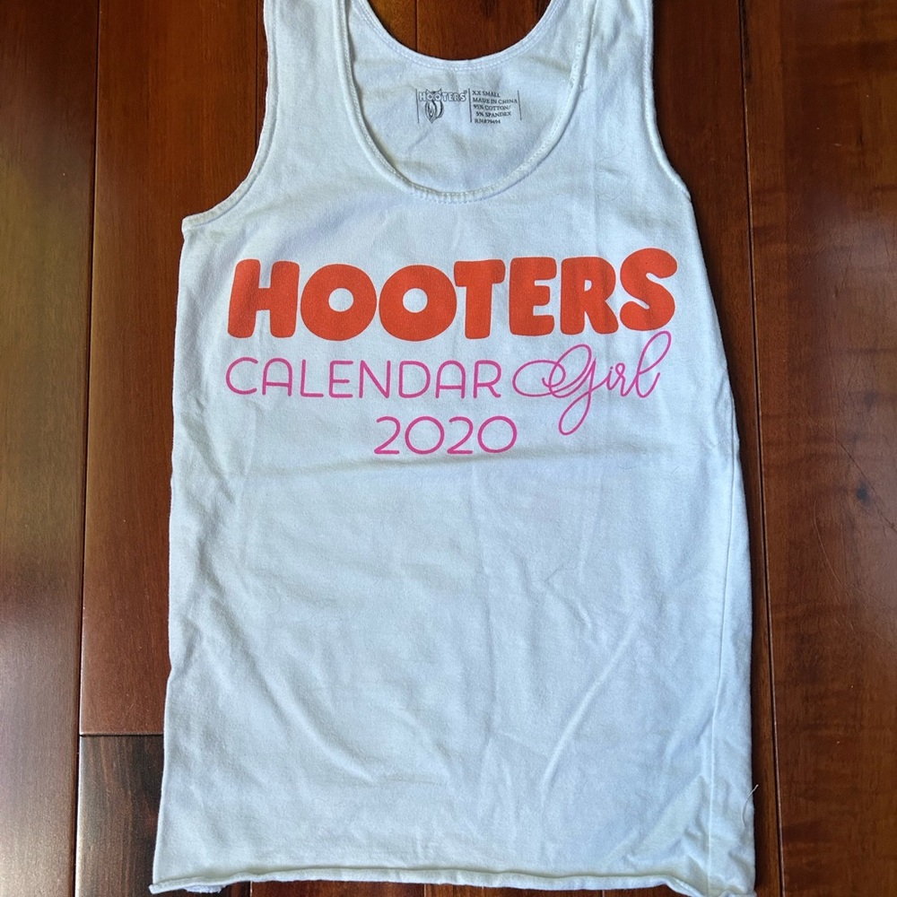 Hooters White Tank with Orange and Pink Print